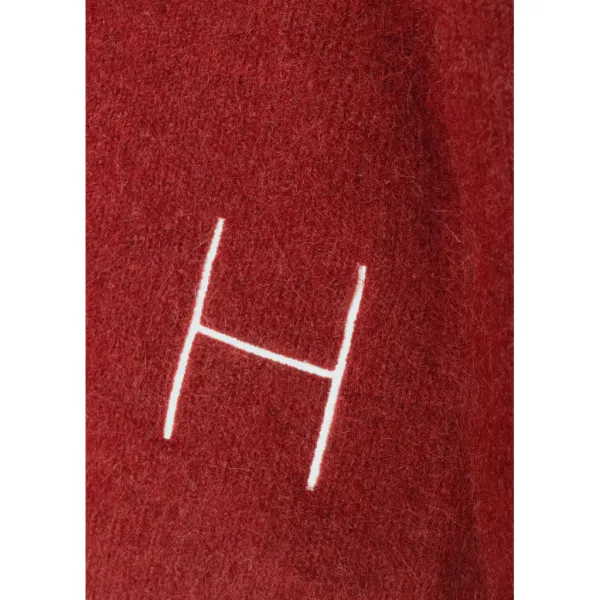 Hovedbilde HÉST - PERNILLE GENSER SYRAH