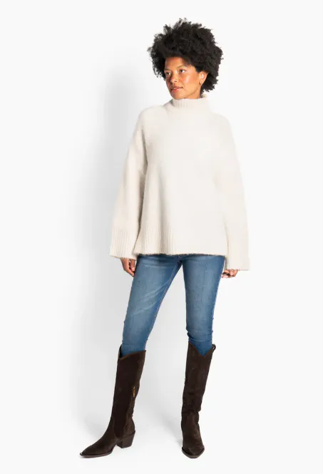 Hovedbilde HÉST - Noelle Sweater - white
