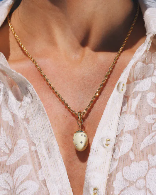 Hovedbilde ByTiMo The Crystal Egg Charm