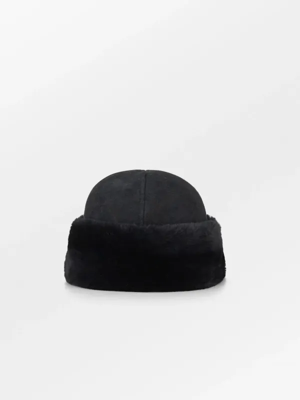 BECK SÖNDERGAARD - Dora Shearling Hat - Sort 